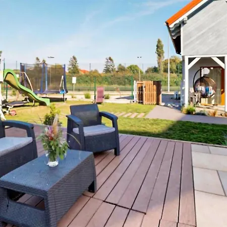 Amazing In With Heated Swimming Pool * Karwia
